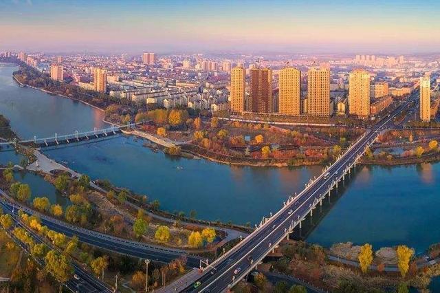 吉林，致敬领导与同胞的团结力量