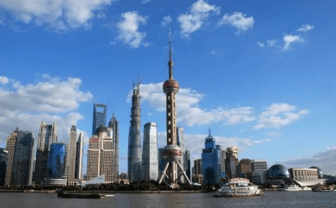 夕阳下的上海弄堂风情