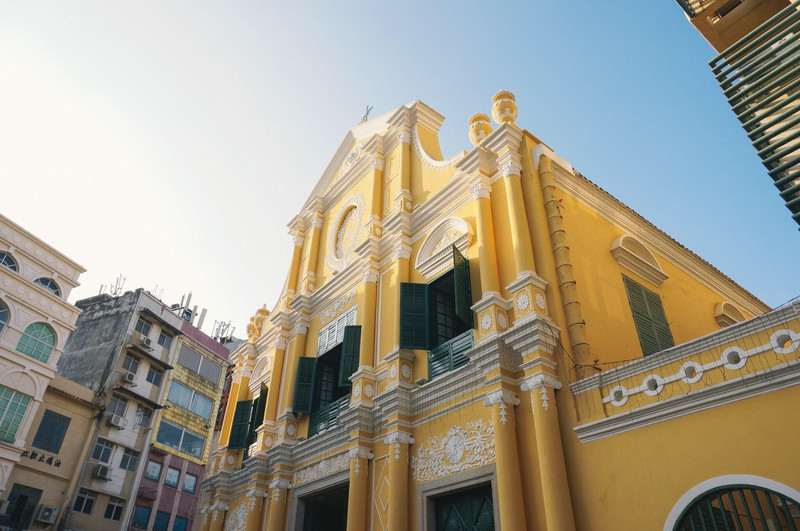 澳门，岁月沉香里的海岛传奇